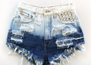 Shorts-jeans-é-a-peça-chave-do-verão-2015-customizado